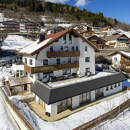 Pensjonat Haus Kirschner *
